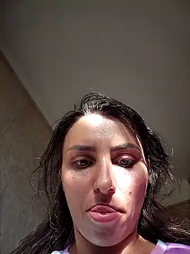 Izabella_Bella live sex cam