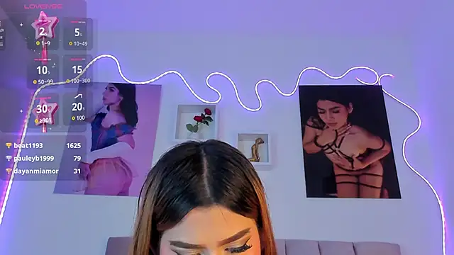 Ashley_piinkk_ live sex cam