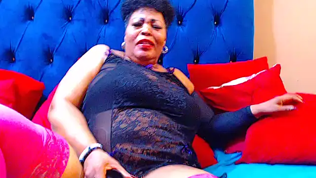 ebonycandy10 live sex cam