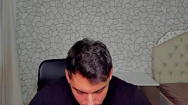 ClintMasters live sex cam