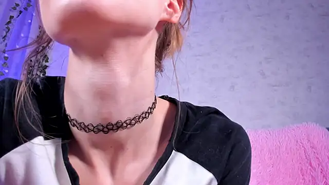 LuckySexyDoll live sex cam