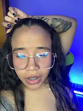 leila_22 live sex cam