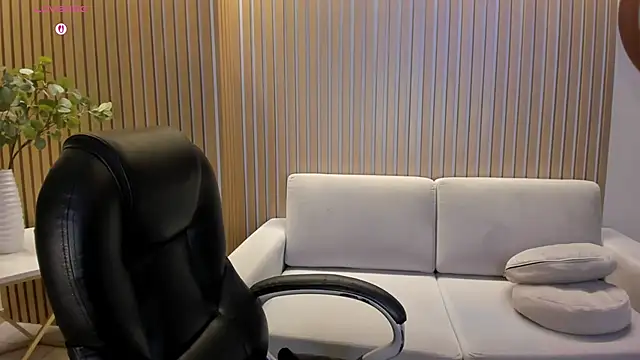 BellaRose_X live sex cam