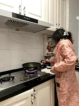 chick-888 live sex cam