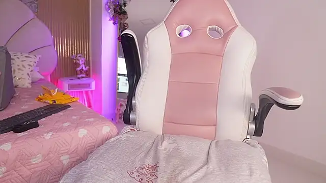 mssburbuja live sex cam