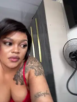 Iam-Sharifa live sex cam