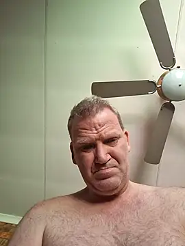 wallacelegend live sex cam