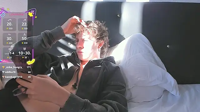 RobFavorite1 live sex cam