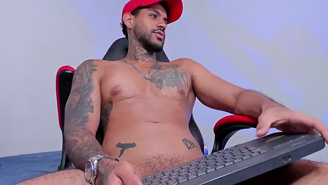 LuigiVitale_1 live sex cam