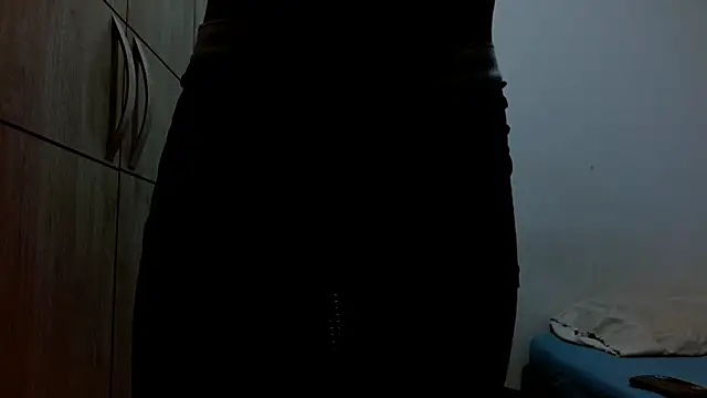 lonelydick2002 live sex cam