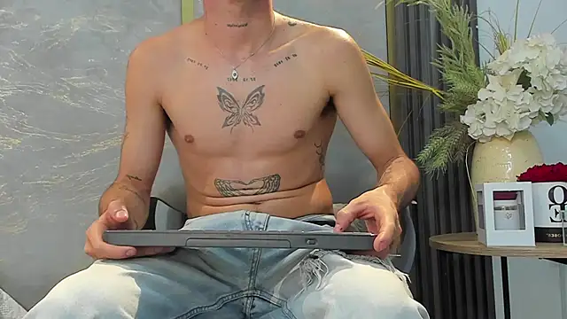 NikoStone_ live sex cam