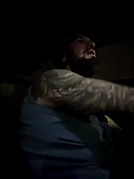 Beardedtattood live sex cam