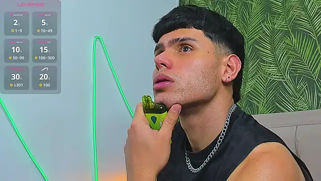 Nathaniel_Park live sex cam