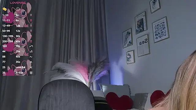 OdetteHarwick live sex cam