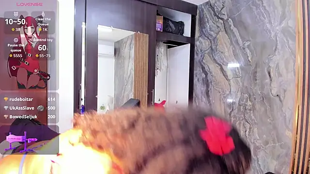 LauraSaenz01 live sex cam