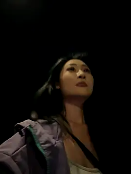 so-linger live sex cam