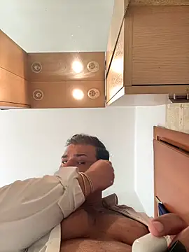 SecretlyDD live sex cam