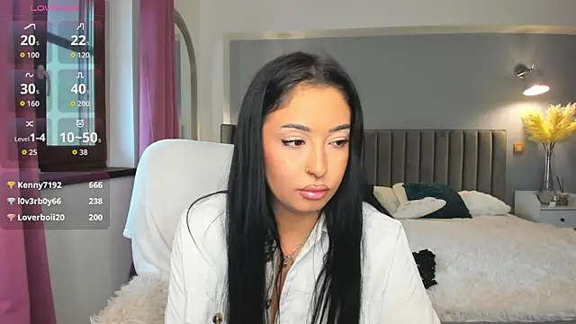 Awesome_Jolie live sex cam