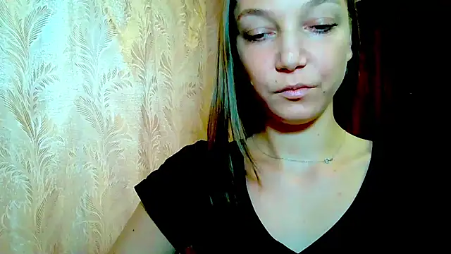 EmillyPlay live sex cam