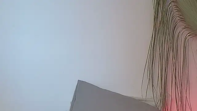 Polynessia live sex cam