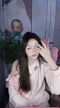 CAICAI_BABY live sex cam