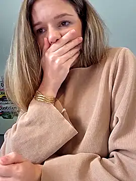 lucie_mehott live sex cam