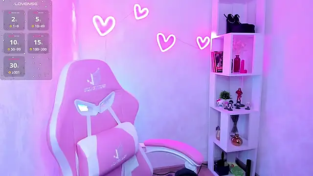 KristineBeauty live sex cam