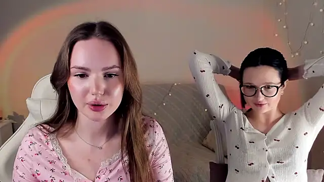 MishkaMe live sex cam