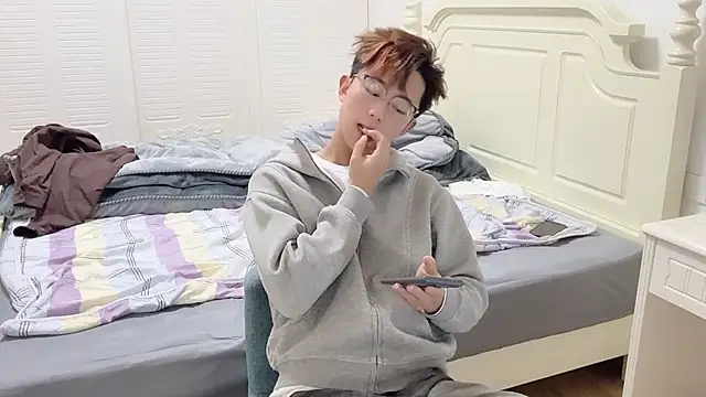 STxuguanhan live sex cam