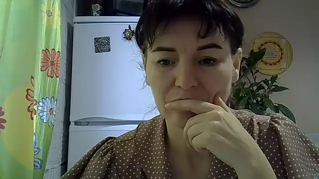 Krystal_82 live sex cam