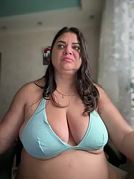 littleRikka live sex cam