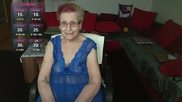 HeisseomaOriginal live sex cam