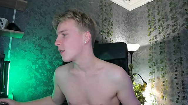 AlexxSweet live sex cam