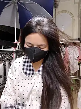 lyna_bl live sex cam