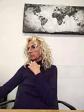 clarabell4 live sex cam