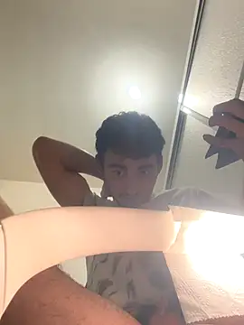 kevinsito1 live sex cam