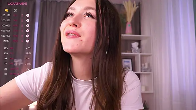 AlinaOrf live sex cam