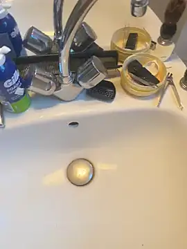 rjuanito973 live sex cam