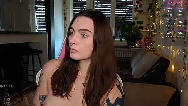 Alisa_Dfm live sex cam