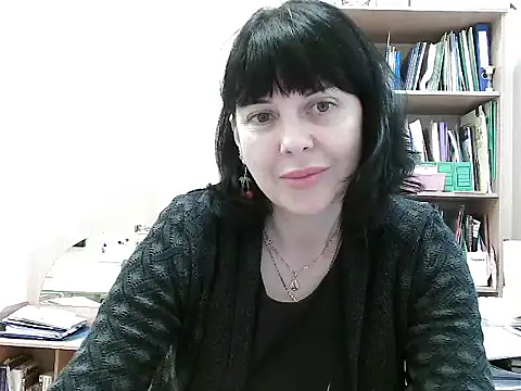 Viknika live sex cam