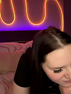 Mila-Jasmin live sex cam