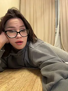 SqurtForYou live sex cam