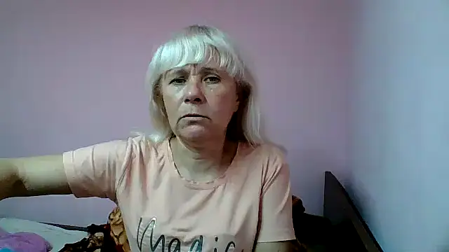 sakura_blonde live sex cam