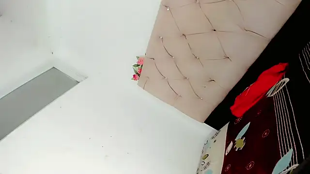 merlinacandy live sex cam