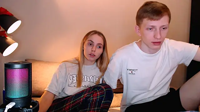 juliaanddima live sex cam