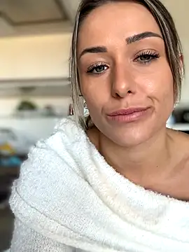 petrouchkaaa_ live sex cam