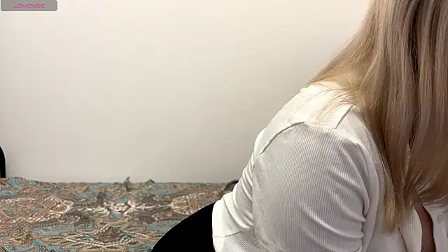 RekaNoWay live sex cam