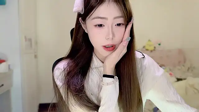 Onecutelittle live sex cam