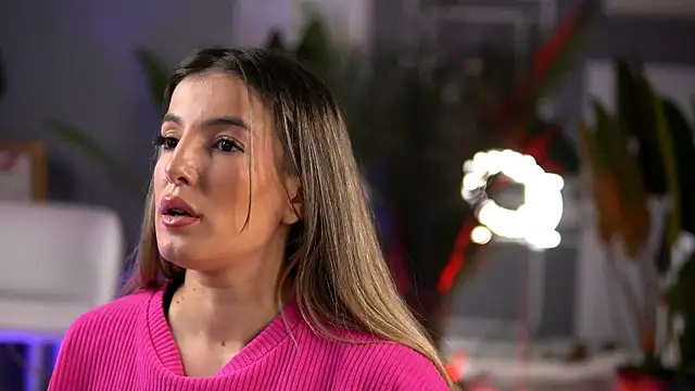 KellyMathews live sex cam