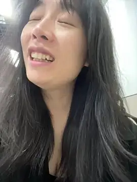 yourkeer live sex cam